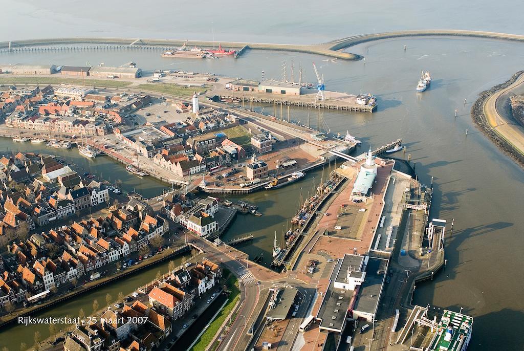 De Grote Sluis Villa Harlingen Exterior photo